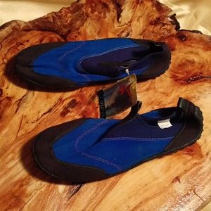 Laguna size 12 water/river shoes